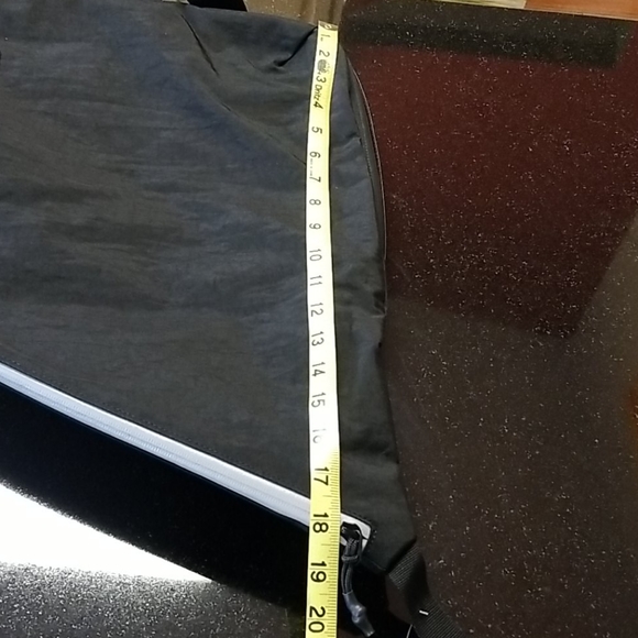 Adidas Unisex Sling Laptop Bag - Picture 12 of 15